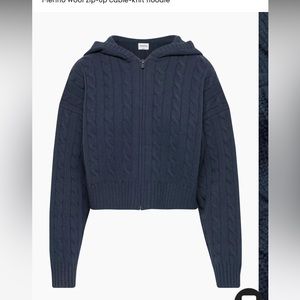 Aritzia’s Octavia Zip Hoodie